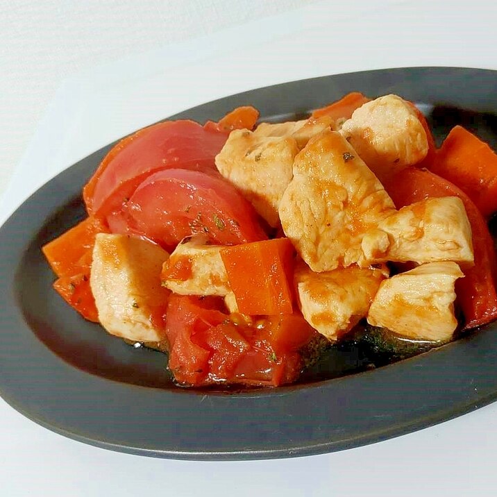 鶏肉とにんじんのトマト炒め